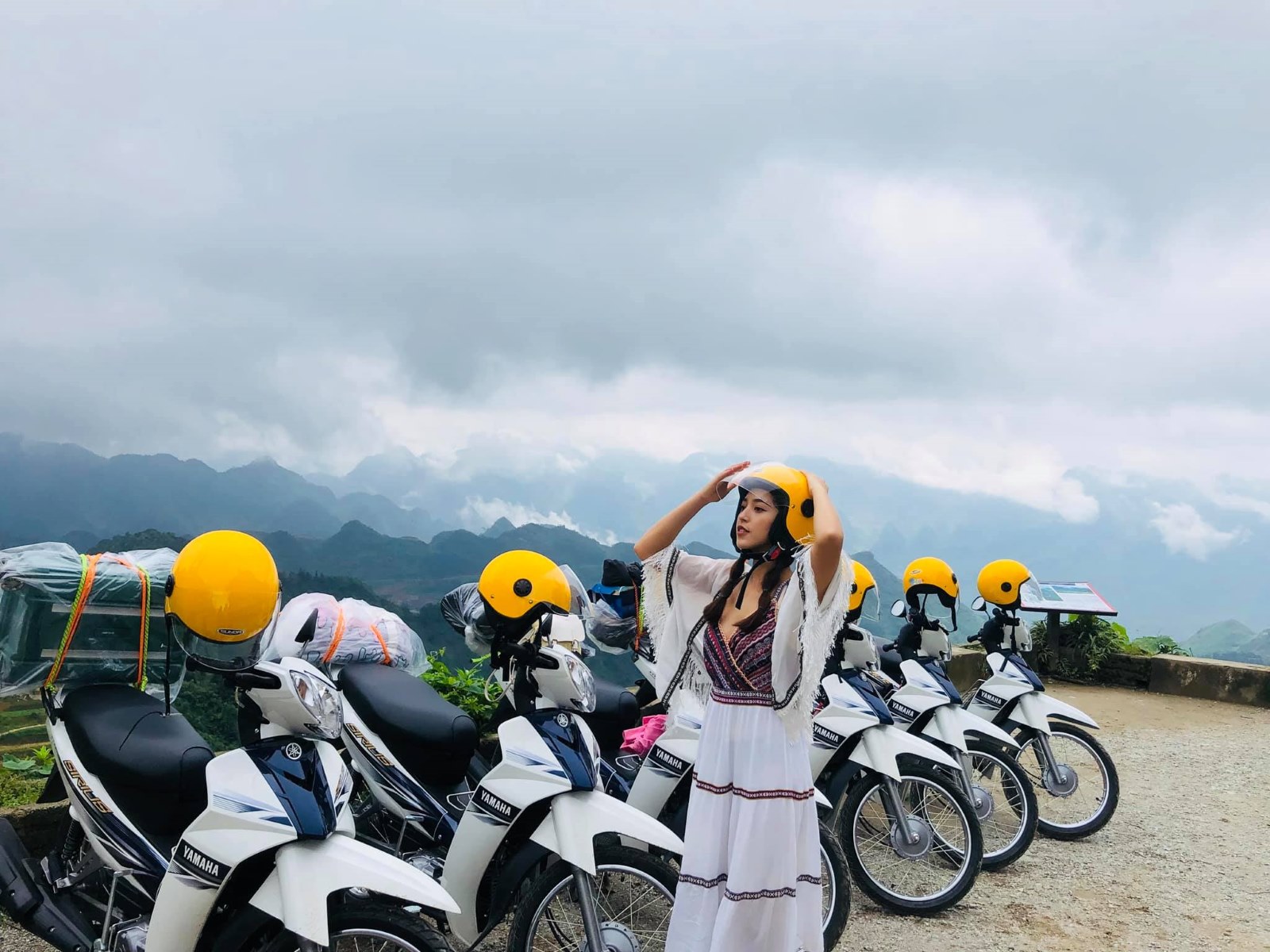 Ha Giang City – Quan Ba – Yen Minh – Dong Van town- Ma pi Leng pass – Meo Vac – Du Gia village -Lung Tam village